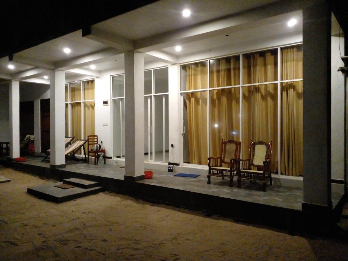 Sunray Beach House Tangalle Exteriör bild