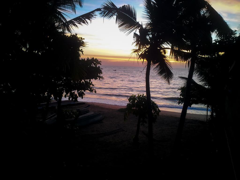 Sunray Beach House Tangalle Exteriör bild